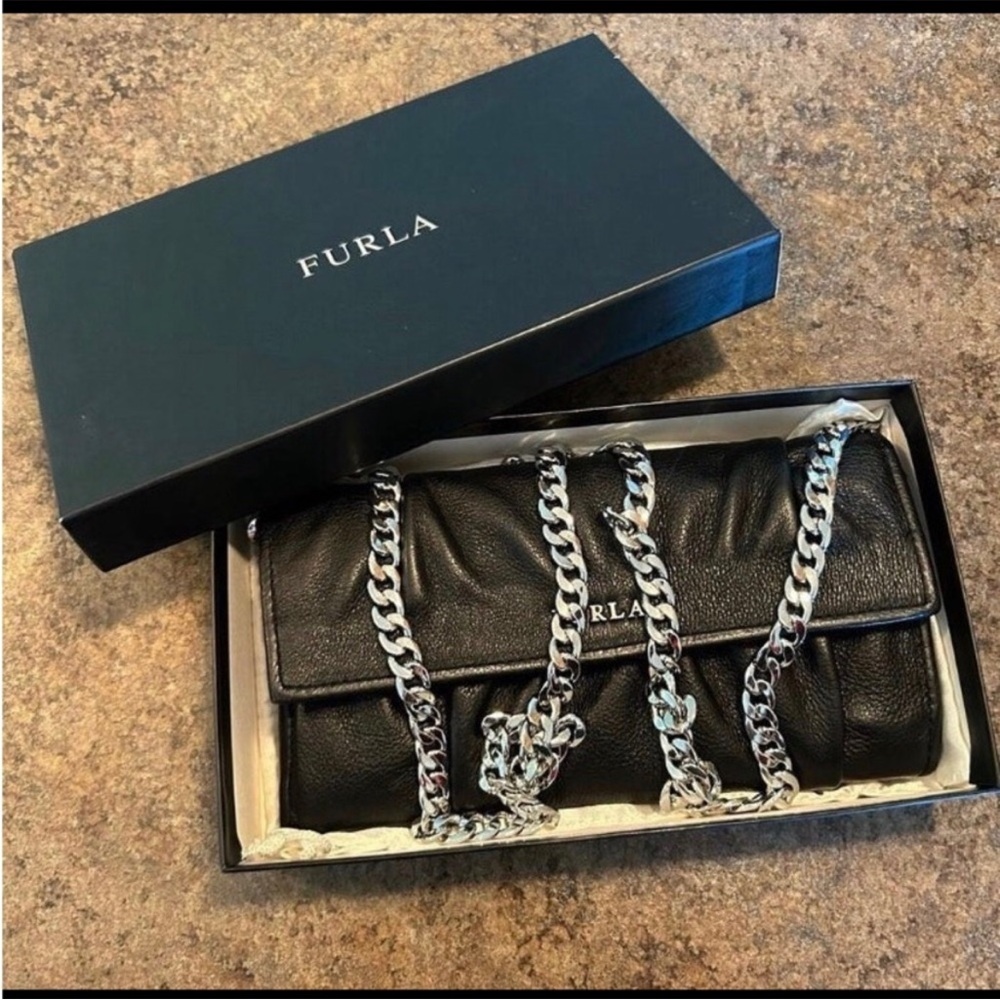 Furla Black Leather Chain Bag